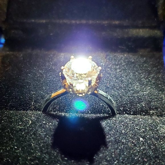 Kate 1ct White Topaz Ring 925 Sterling Silver - Picture 14 of 15